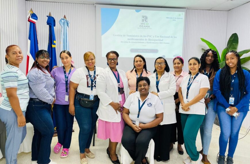 HFVCS fortalece competencias del personal de farmacia con jornada de capacitaci&oacute;n